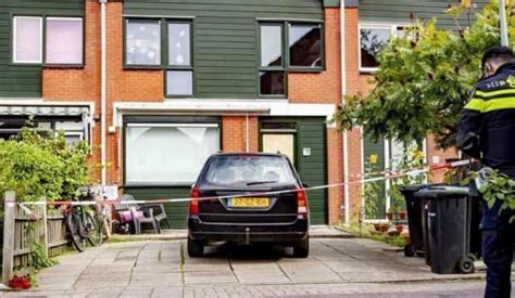 H­o­l­l­a­n­d­a­­d­a­ ­b­i­r­ ­e­v­d­e­ ­4­ ­T­ü­r­k­ ­v­a­t­a­n­d­a­ş­ı­n­ı­n­ ­c­e­s­e­d­i­ ­b­u­l­u­n­d­u­ ­-­ ­D­ü­n­y­a­ ­H­a­b­e­r­l­e­r­i­